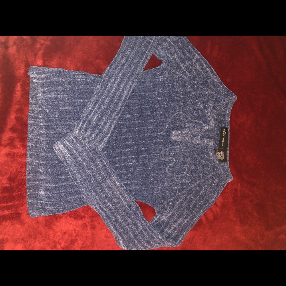 Fuzzy long sleeve!